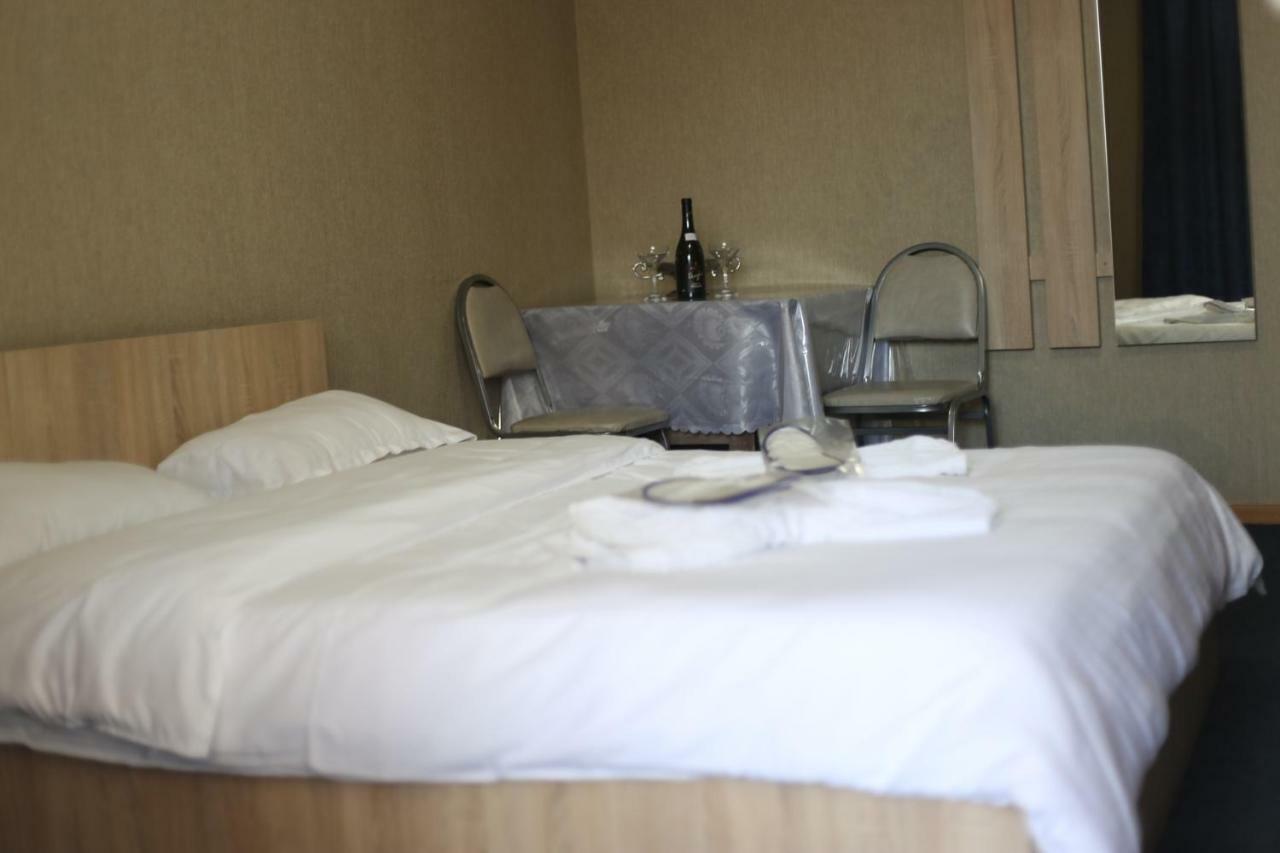 Bed and Breakfast 7 Star Тбілісі Екстер'єр фото