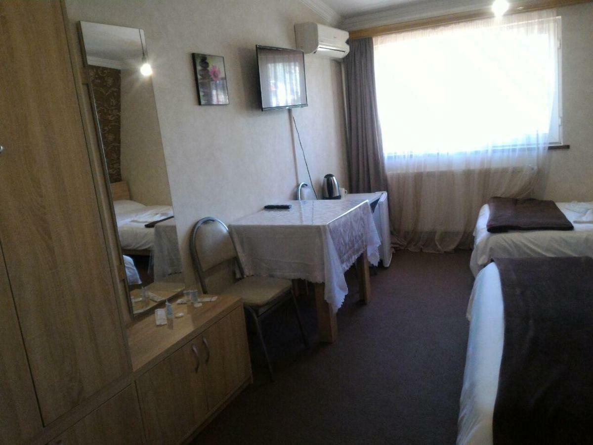 Bed and Breakfast 7 Star Тбілісі Екстер'єр фото