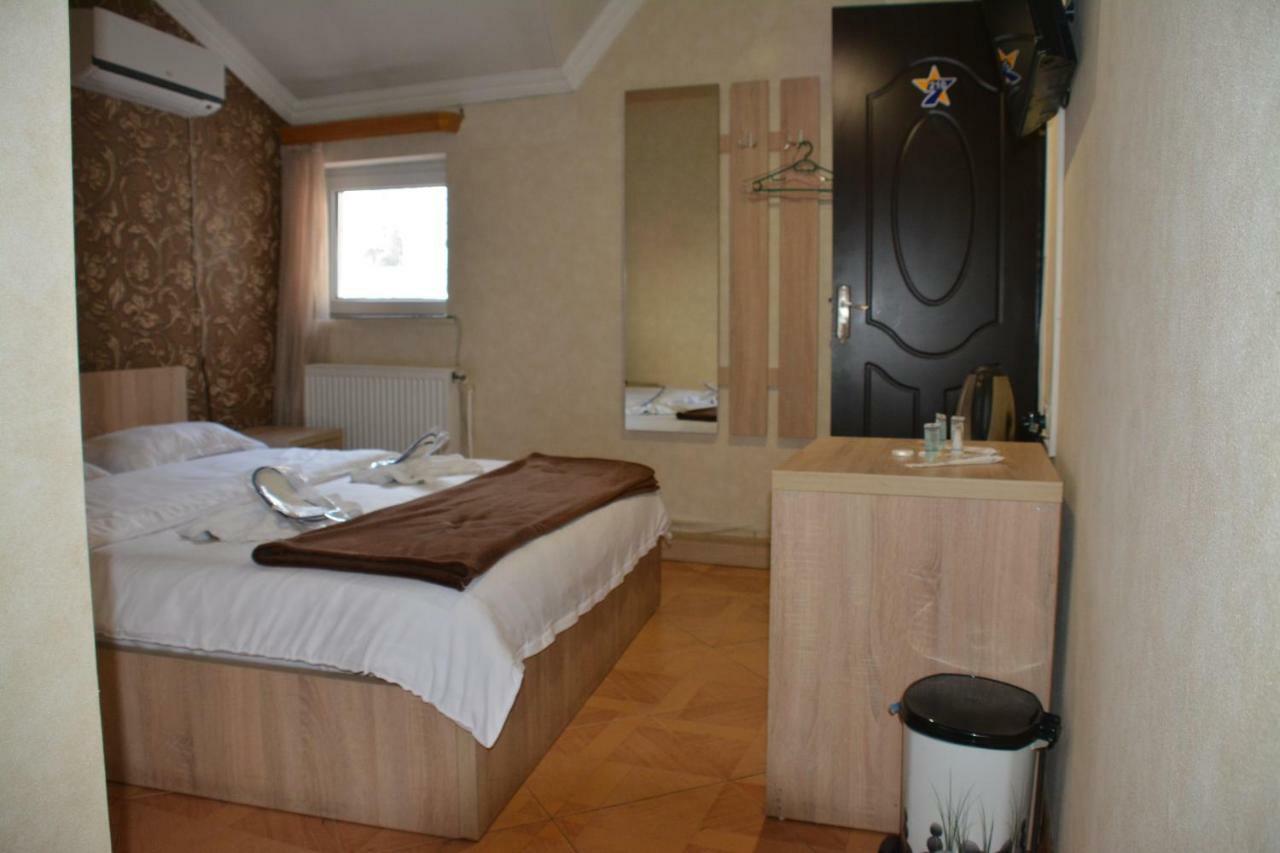 Bed and Breakfast 7 Star Тбілісі Екстер'єр фото