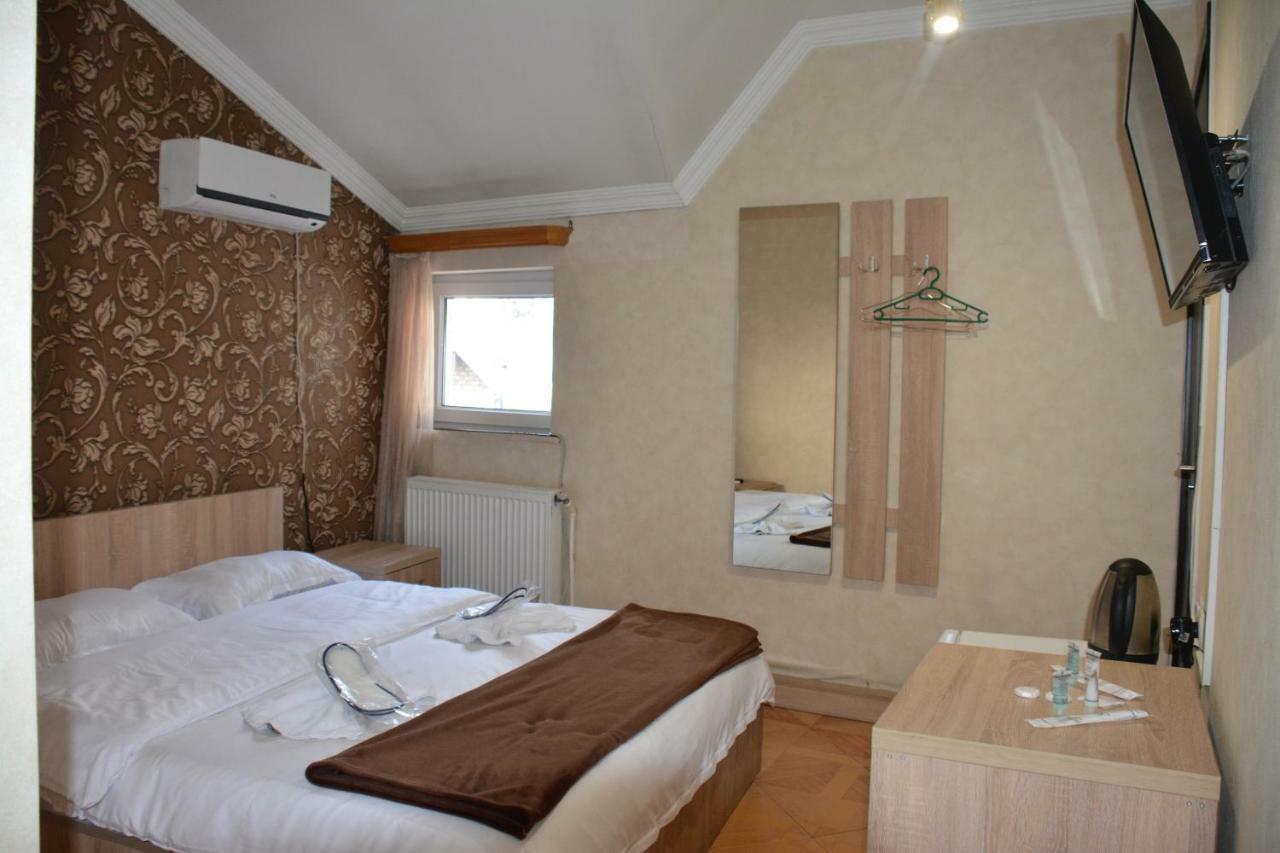Bed and Breakfast 7 Star Тбілісі Екстер'єр фото