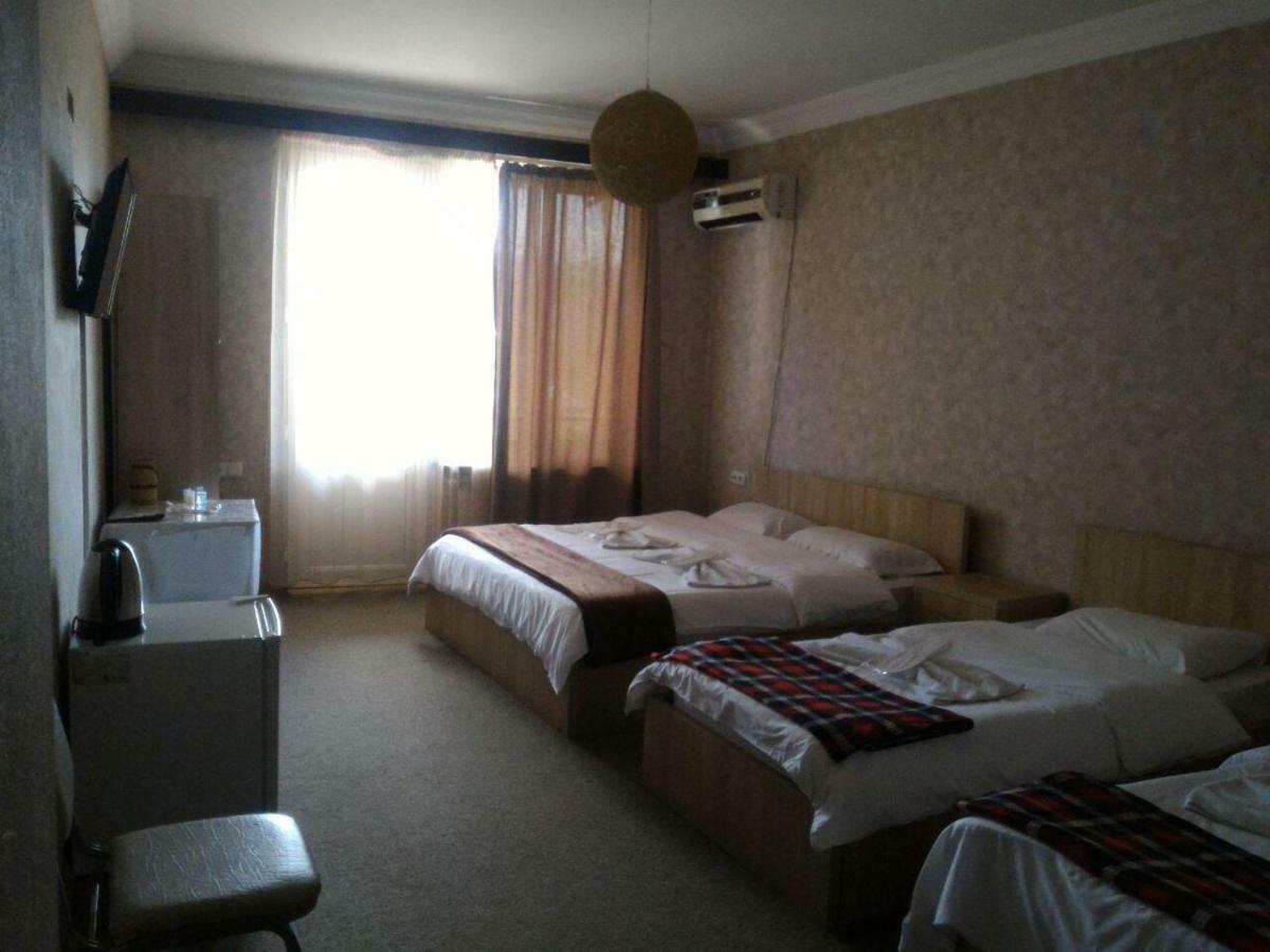 Bed and Breakfast 7 Star Тбілісі Екстер'єр фото