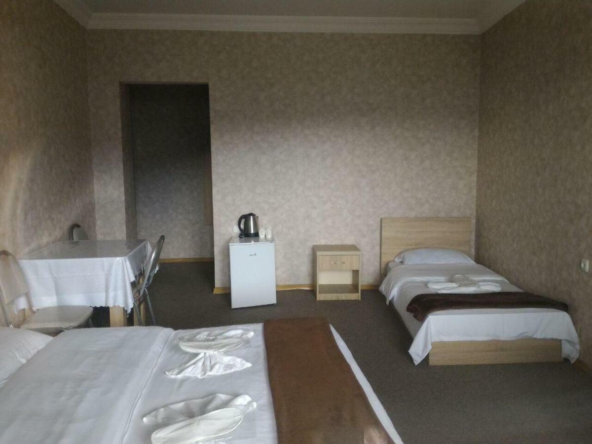 Bed and Breakfast 7 Star Тбілісі Екстер'єр фото
